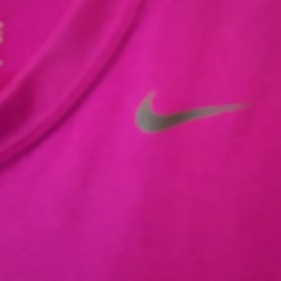 Nike Women's Dri-Fit Tank Top Size Small - Picture 3 of 4